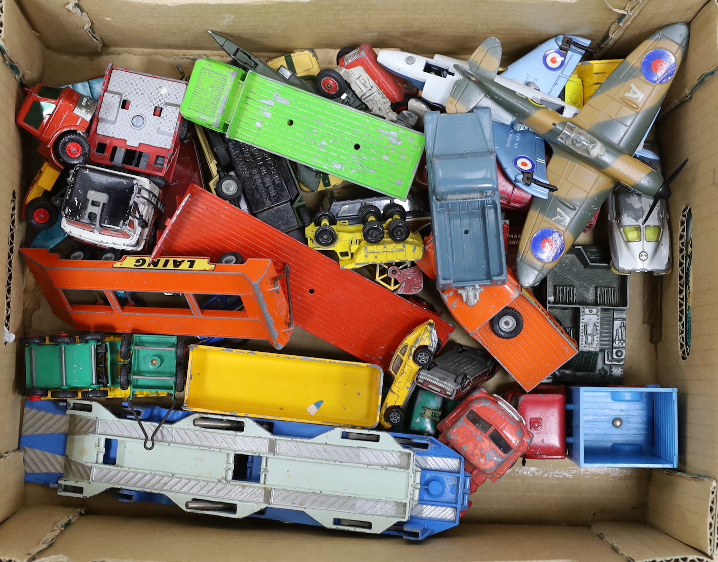 A quantity of Corgi and Matchbox cars and vehicles